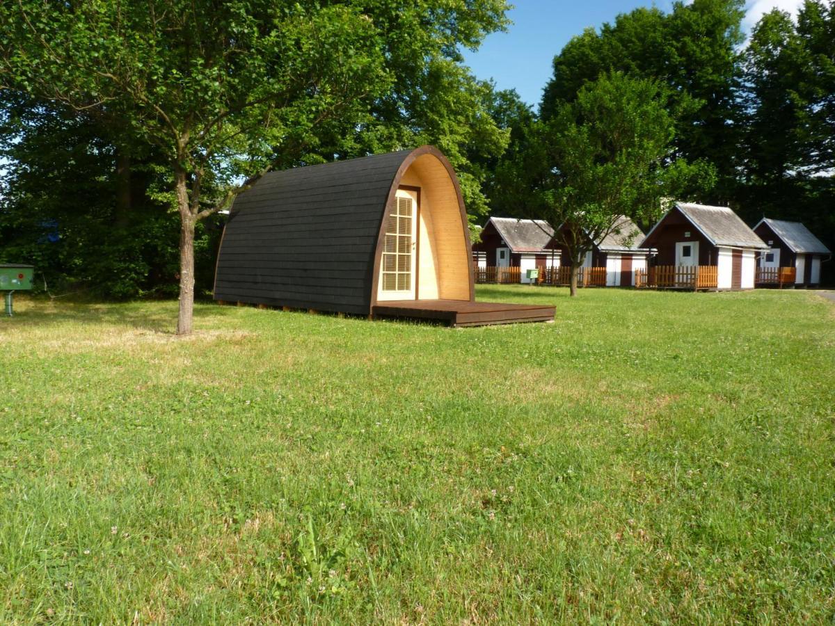 Camping Roznov Rožnov pod Radhoštěm Exterior foto