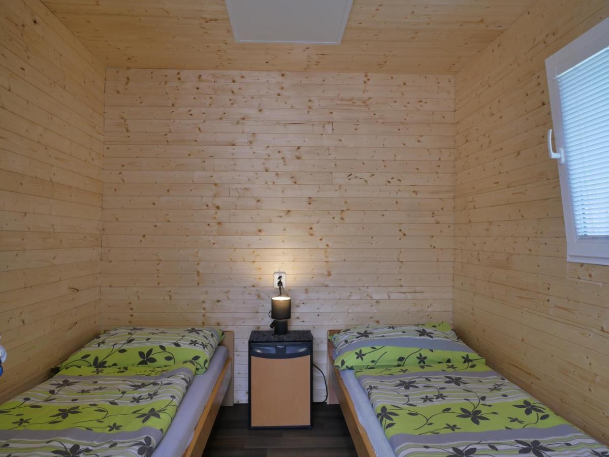 Camping Roznov Rožnov pod Radhoštěm Exterior foto